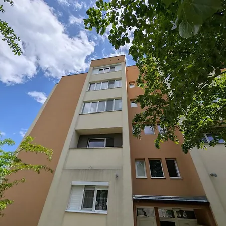 Panoramic In Charming Village Apartment Iwajlowgrad
